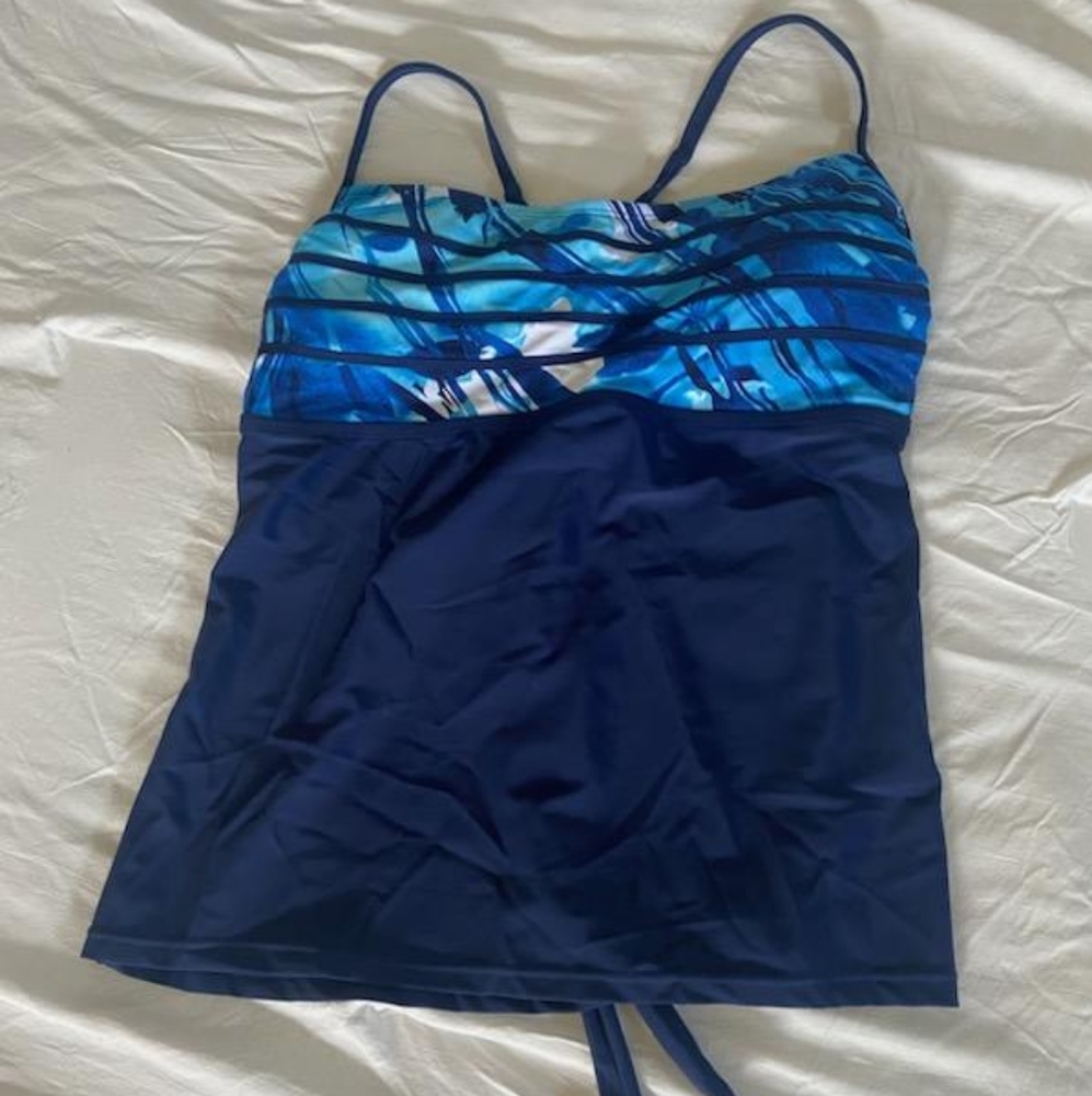 XL Womens bathing suit top and supportive bottom. Navy blue, top ties in back.